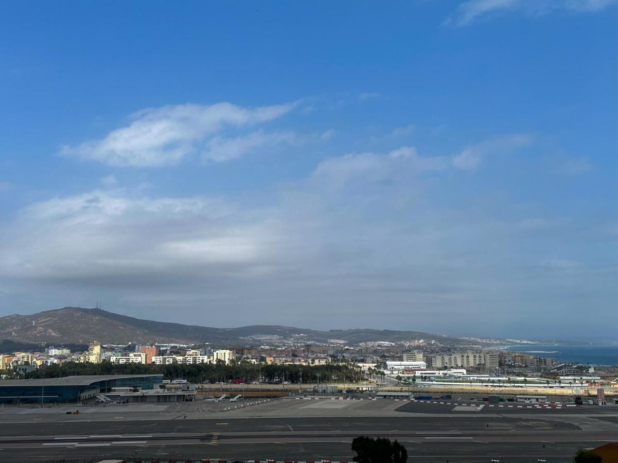 Top Floor Studio - The Hub Gibraltar - Self Catering Dış mekan fotoğraf