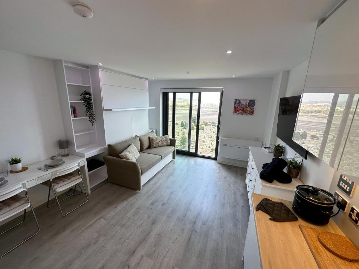 Top Floor Studio - The Hub Gibraltar - Self Catering Dış mekan fotoğraf
